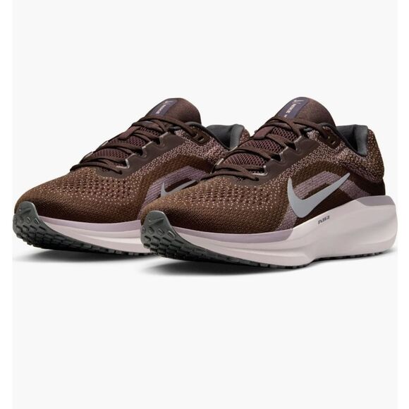 Nike Winflo 11 Running Shoes - Picture 1 of 9